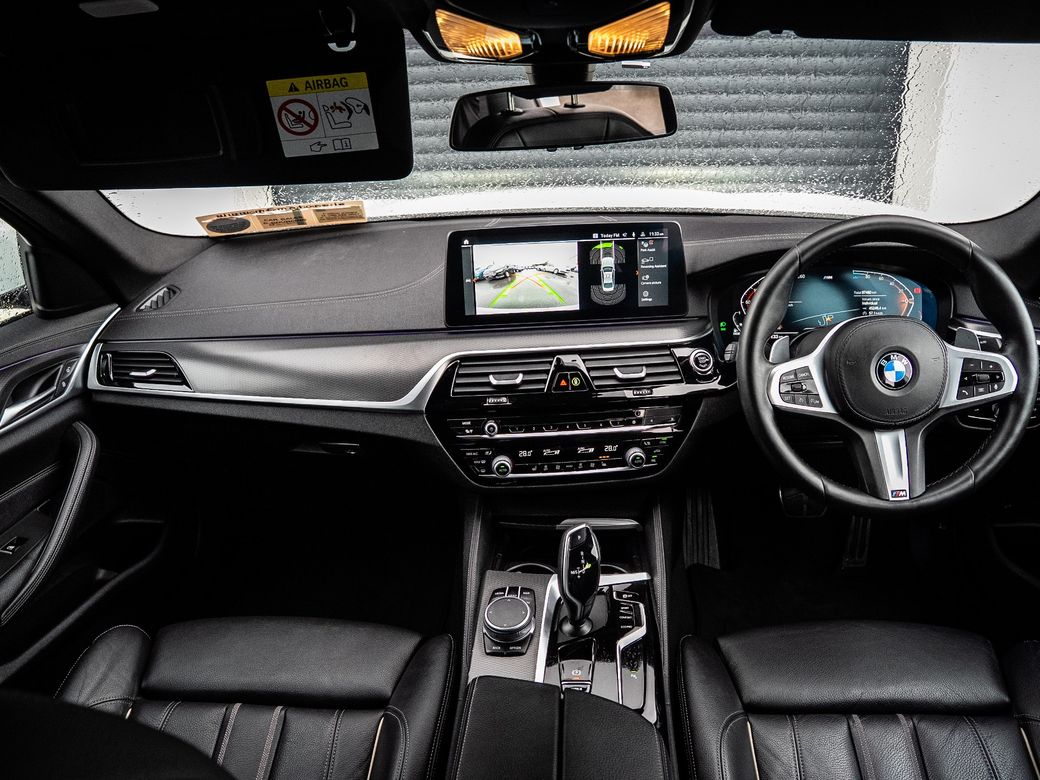 2021 BMW 5 Series