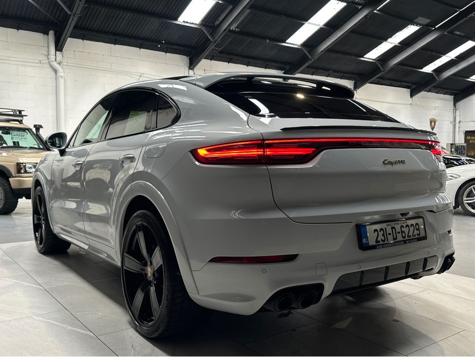 2023 Porsche Cayenne