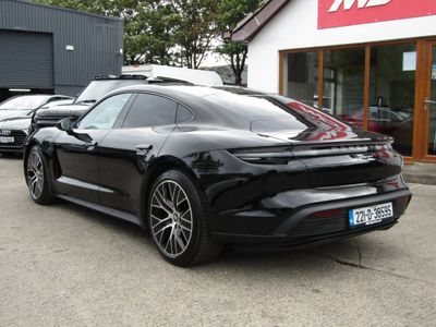 2022 Porsche Taycan