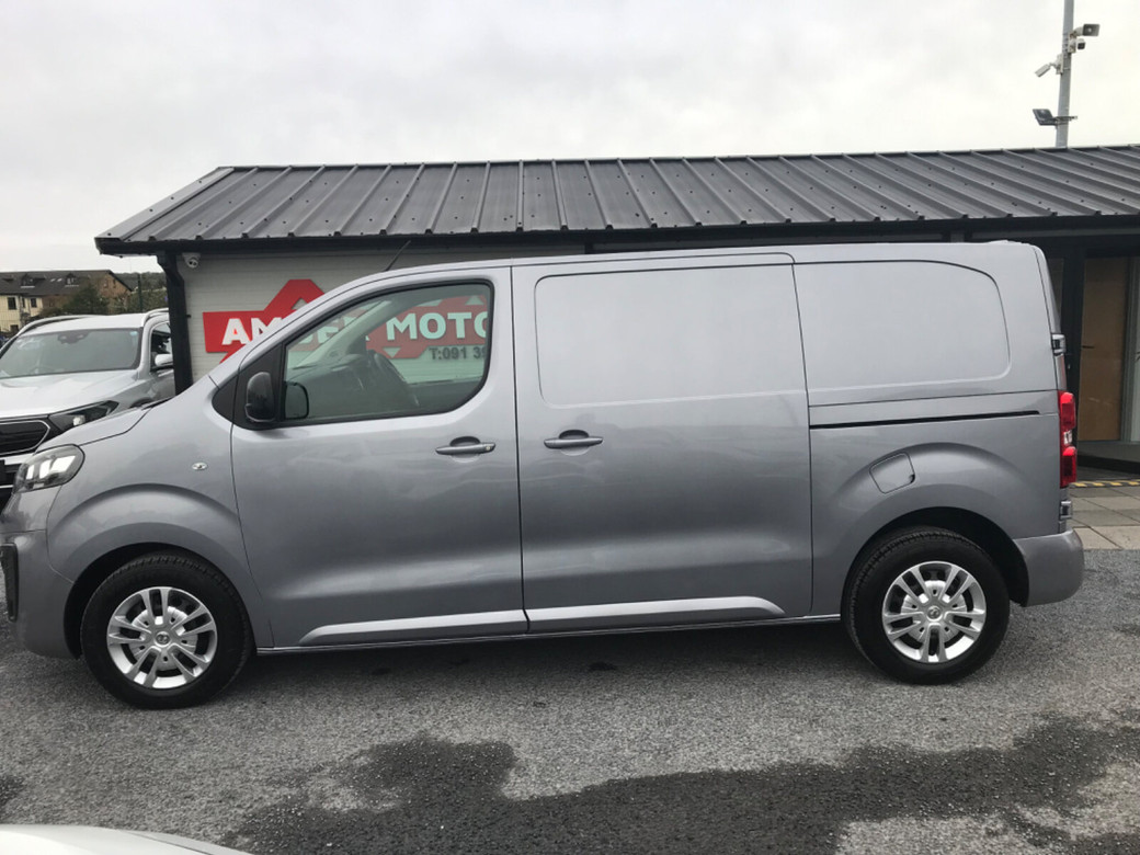 2022 Opel Vivaro