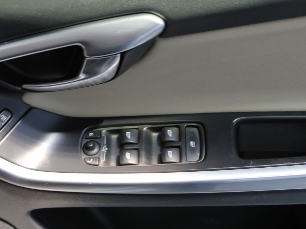 2016 Volvo XC60
