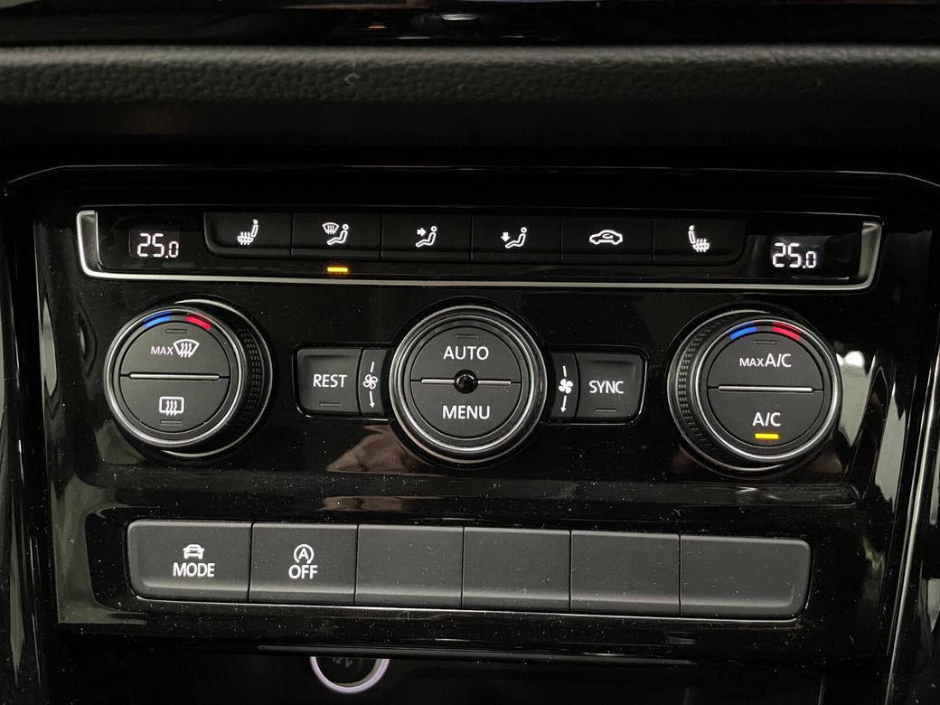 2017 Volkswagen Touran