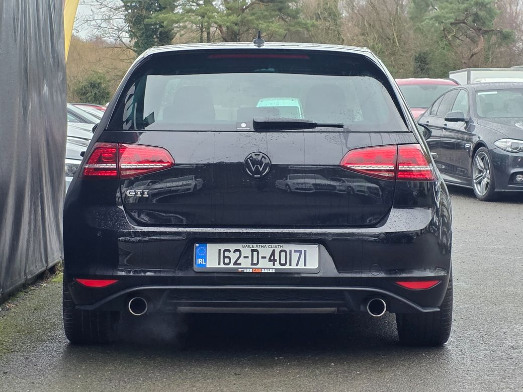 2016 Volkswagen Golf