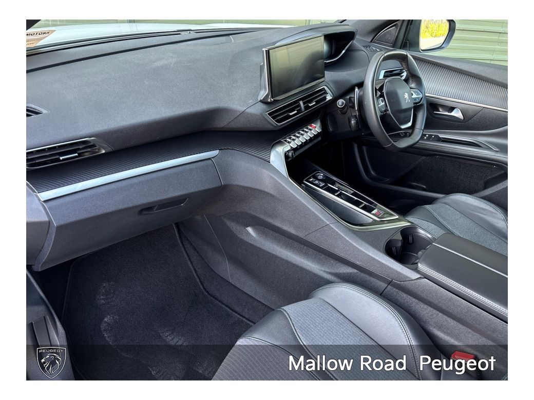 2024 Peugeot 5008