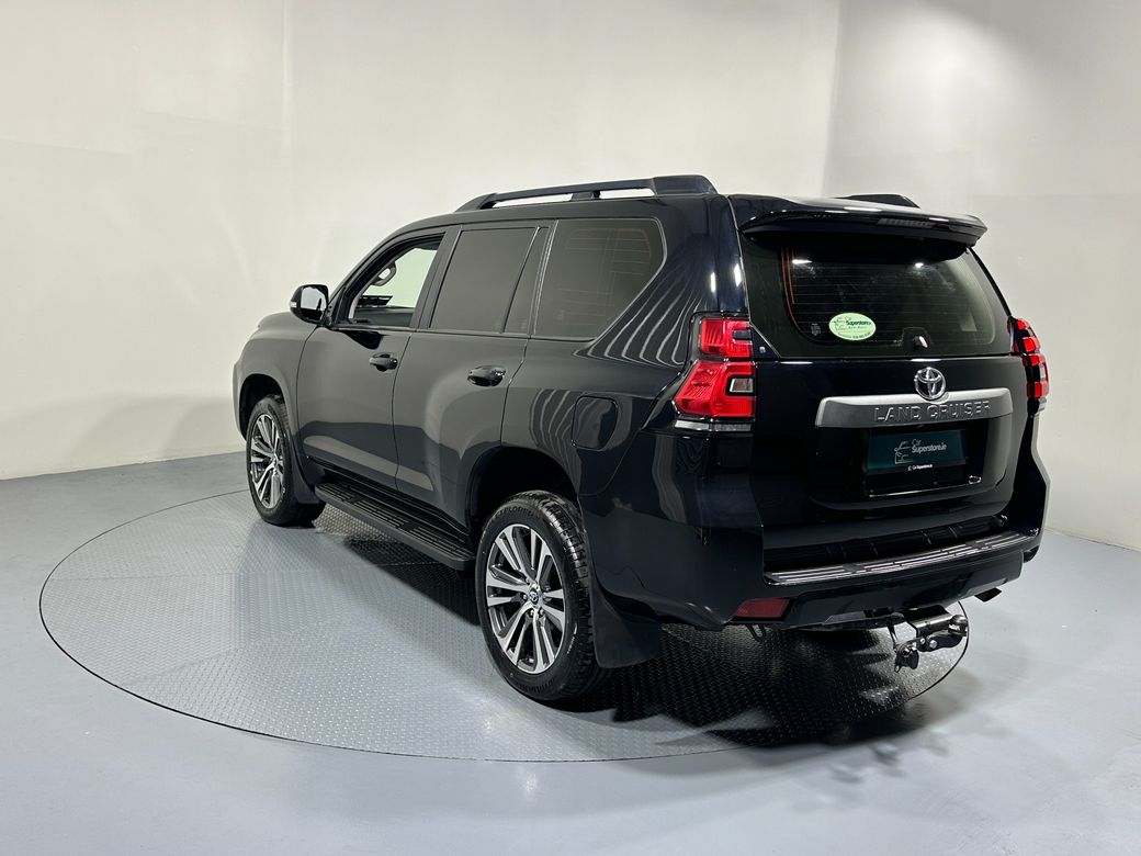 2021 Toyota Landcruiser