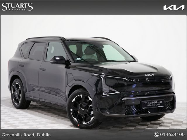 vehicle for sale from Stuarts Garages