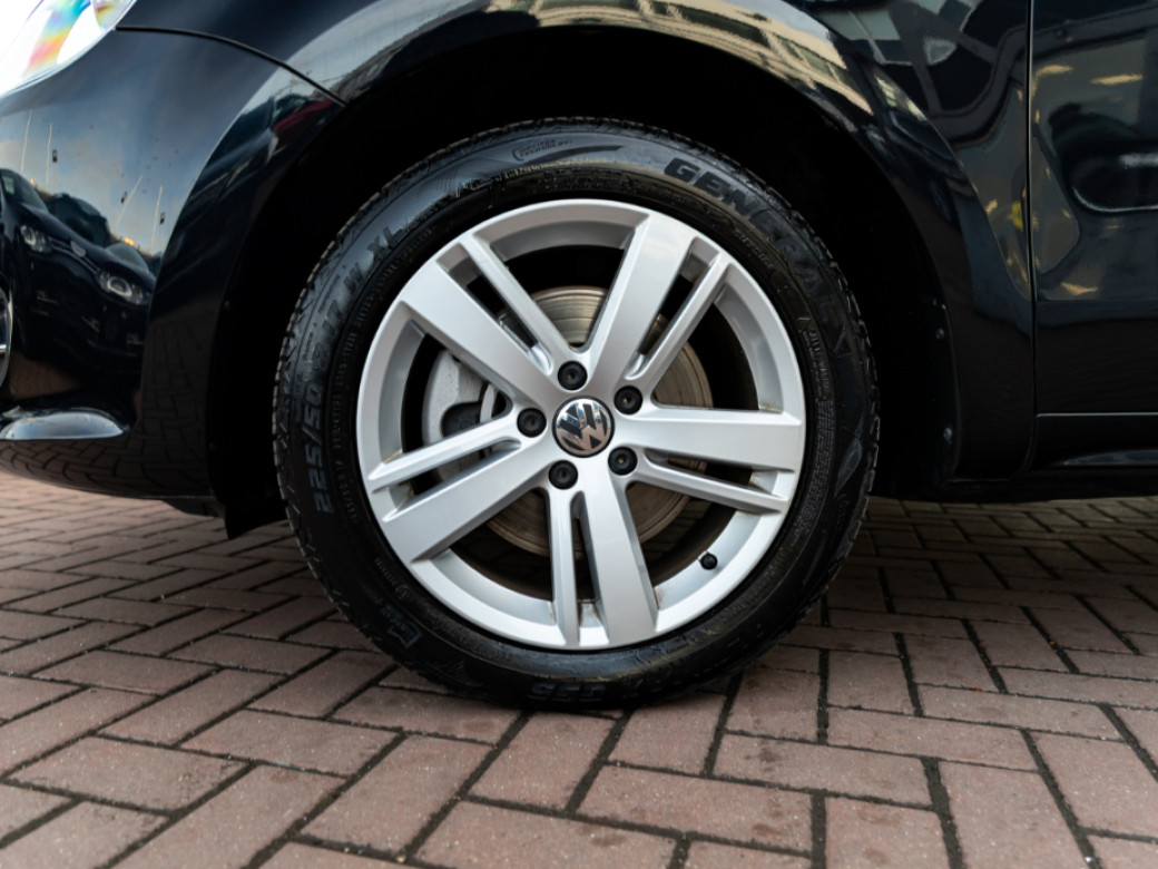 2021 Volkswagen Sharan