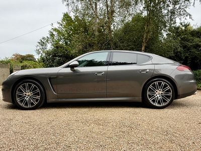 2015 Porsche Panamera
