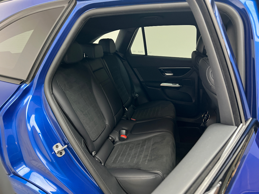 2024 Mercedes-Benz GLC Class