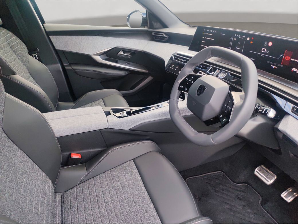 2025 Peugeot 5008