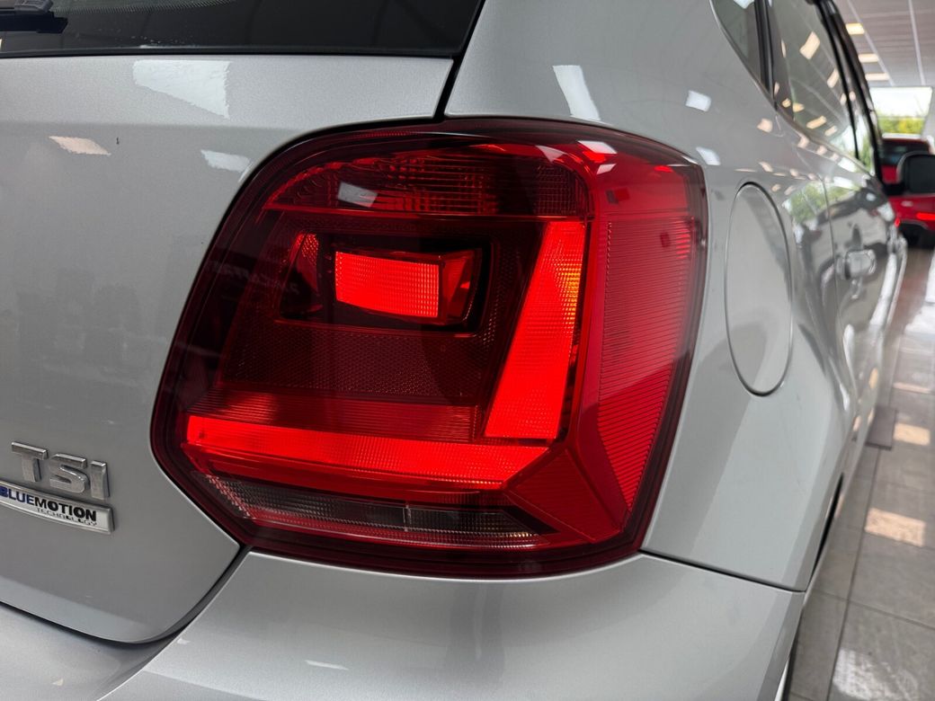 2016 Volkswagen Polo
