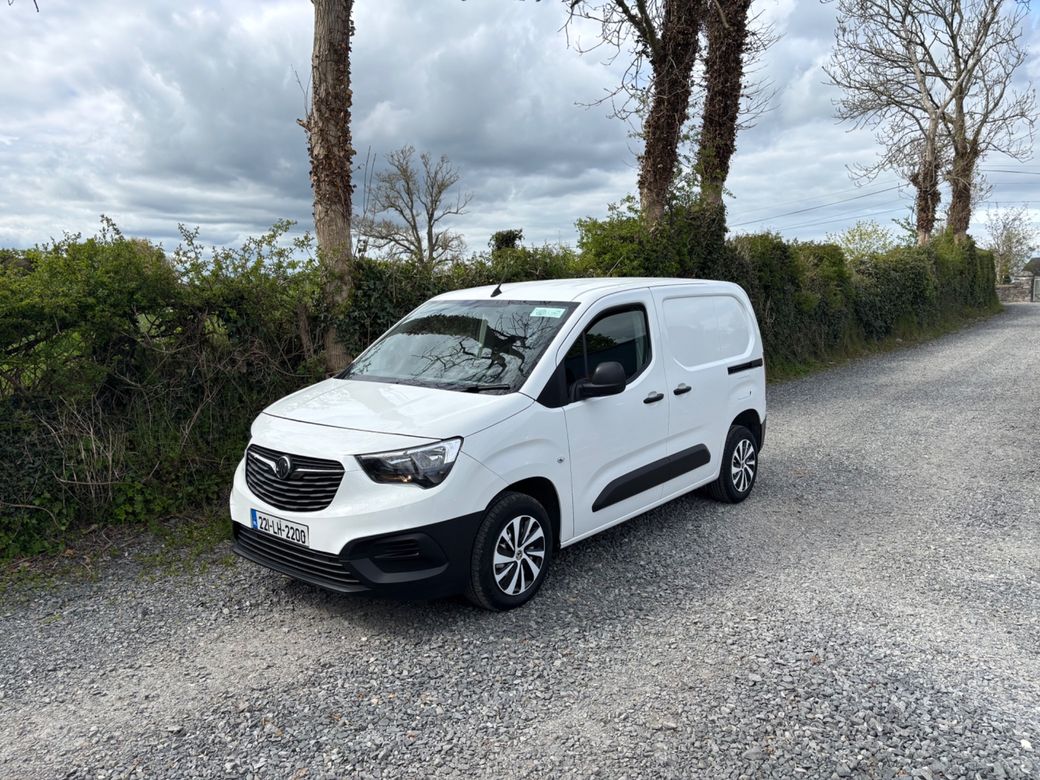 2022 Vauxhall Combo