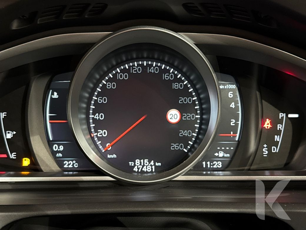 2019 Volvo V40