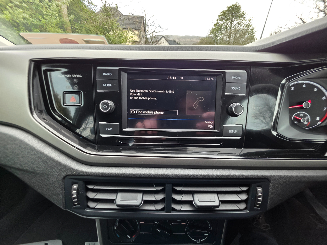 2019 Volkswagen Polo
