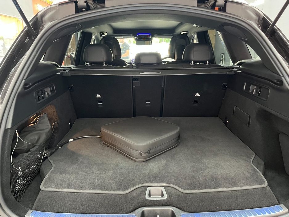 2024 Mercedes-Benz GLC Class