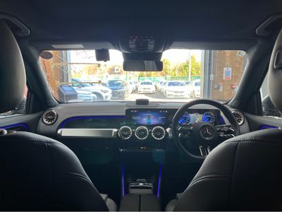 2025 Mercedes-Benz EQB