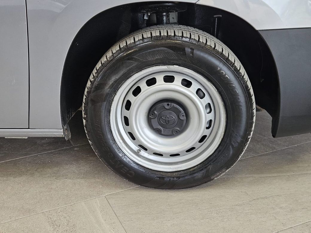2021 Toyota Proace