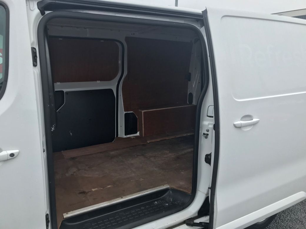 2021 Vauxhall Vivaro