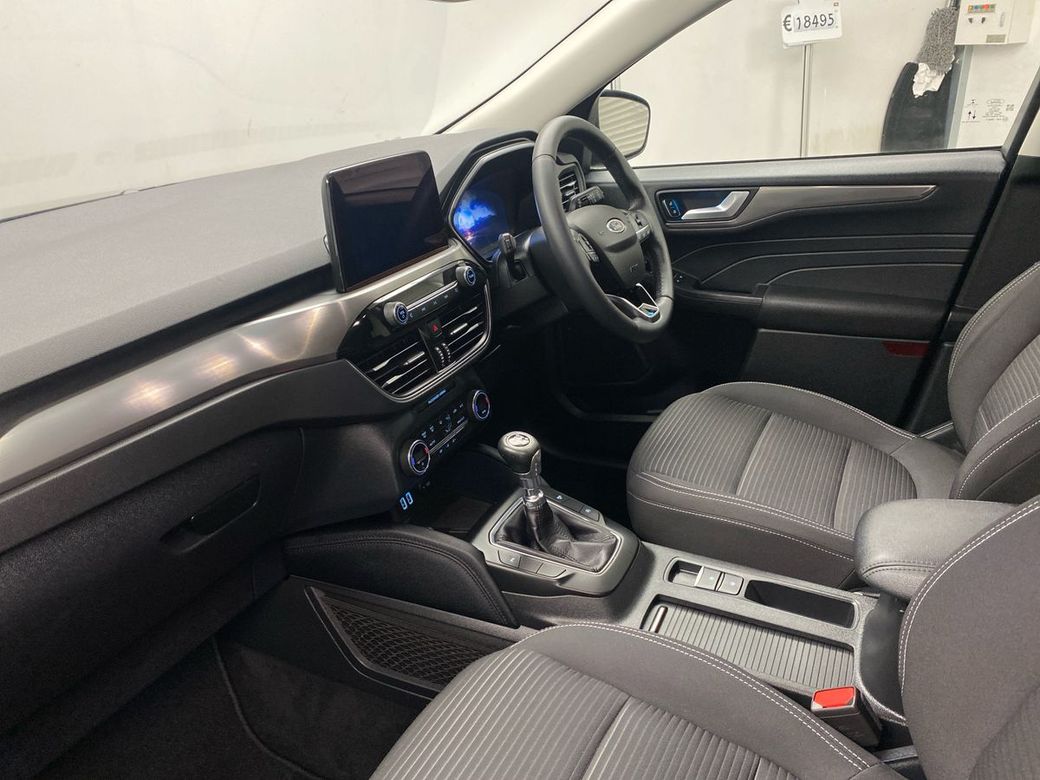 2022 Ford Kuga