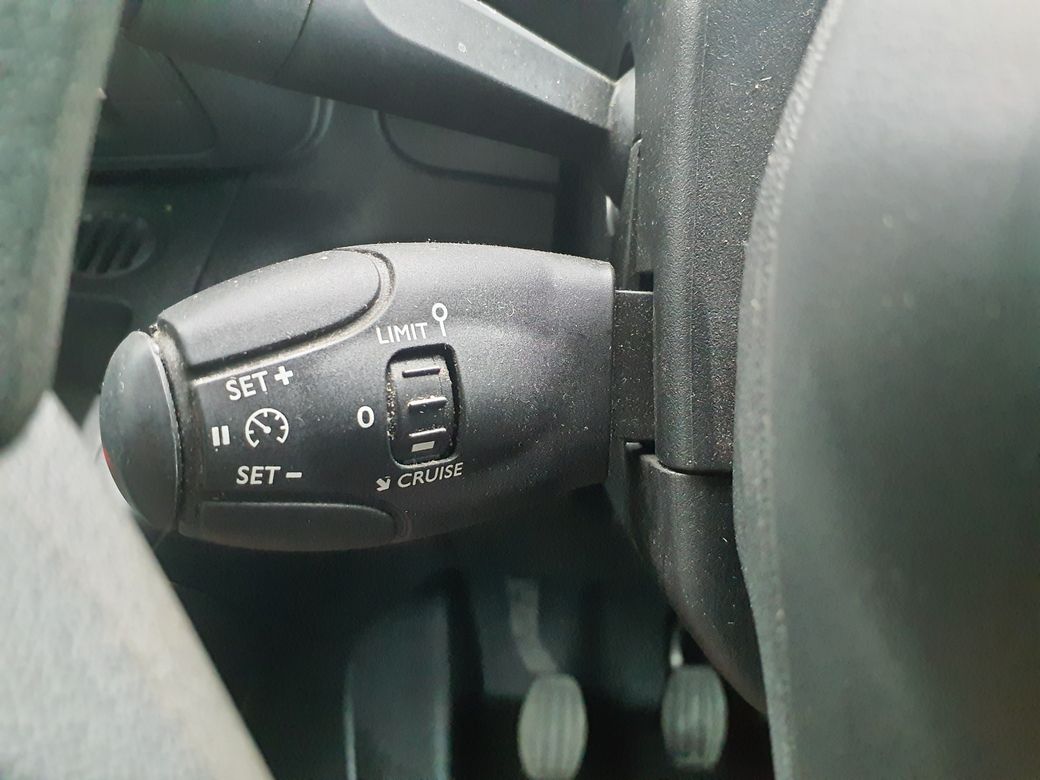 2022 Peugeot Partner