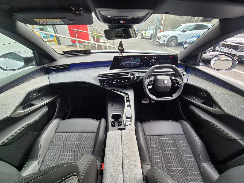 2025 Peugeot 3008