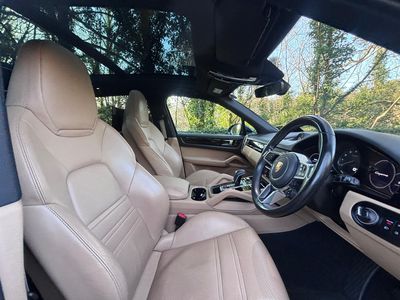 2023 Porsche Cayenne