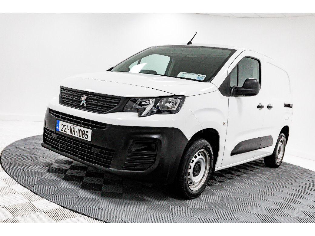 2022 Peugeot Partner