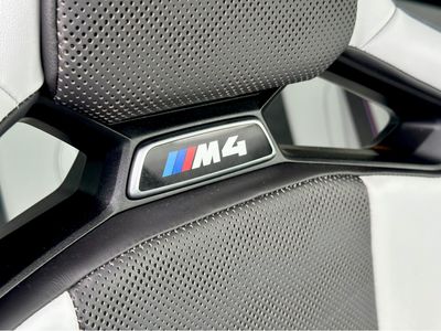 2021 BMW M4
