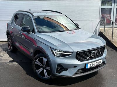 2023 Volvo XC40