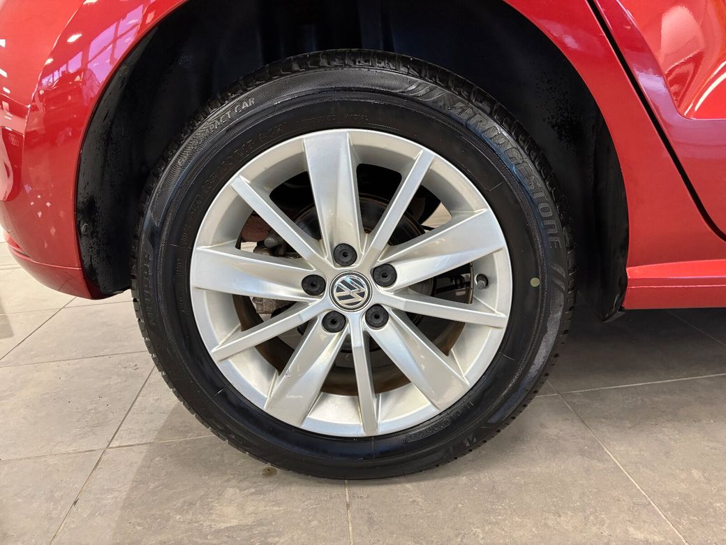 2016 Volkswagen Polo