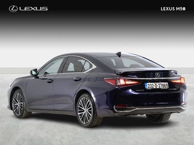 2023 Lexus ES 300h