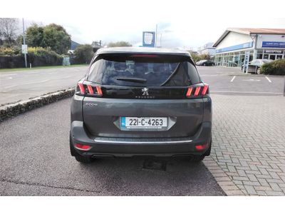 2022 Peugeot 5008