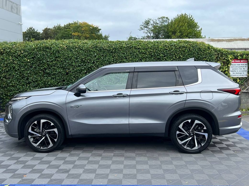2022 Mitsubishi Outlander