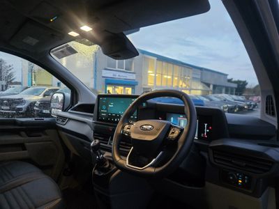 2025 Ford Transit Custom