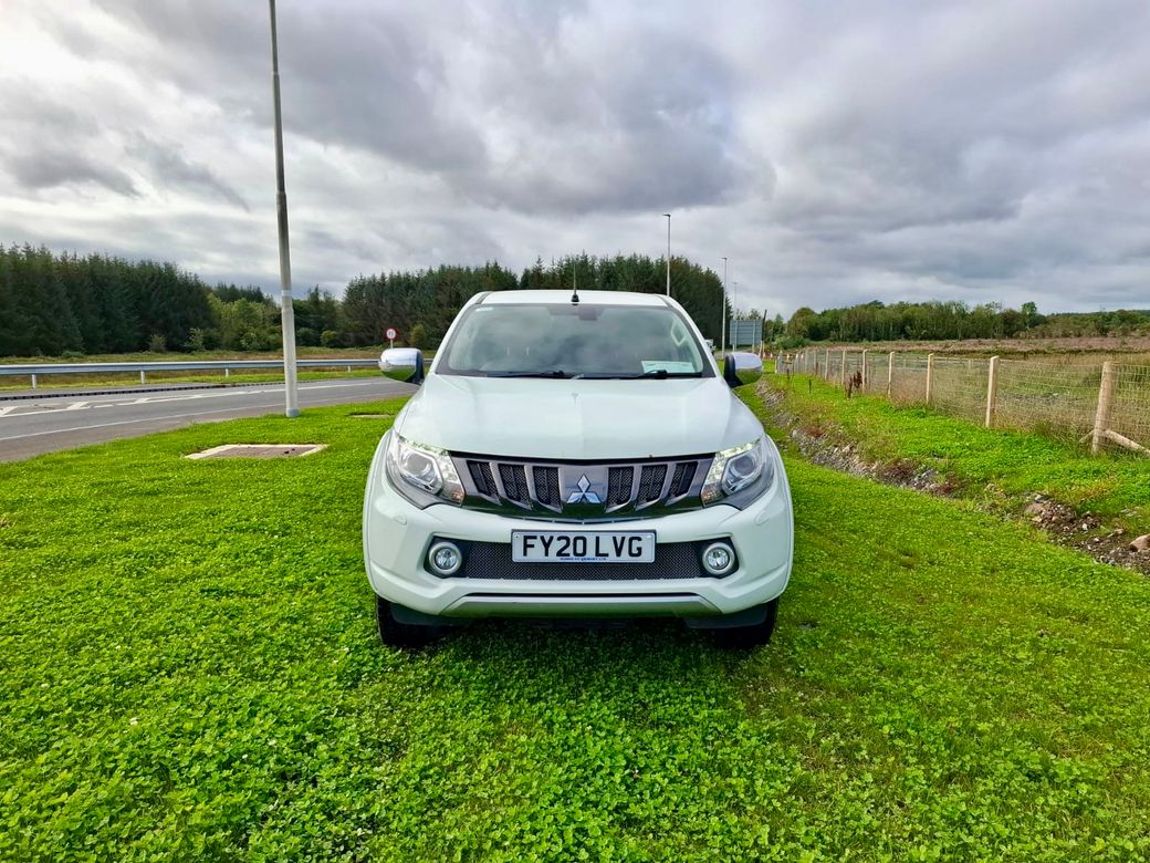 2020 Mitsubishi L200