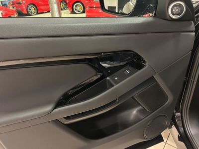 2025 Land Rover Range Rover Evoque