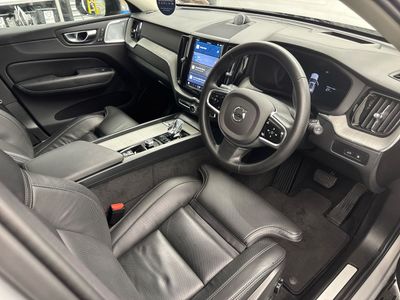 2025 Volvo XC60