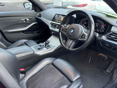 2020 BMW 330