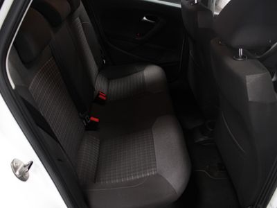 2015 Volkswagen Polo