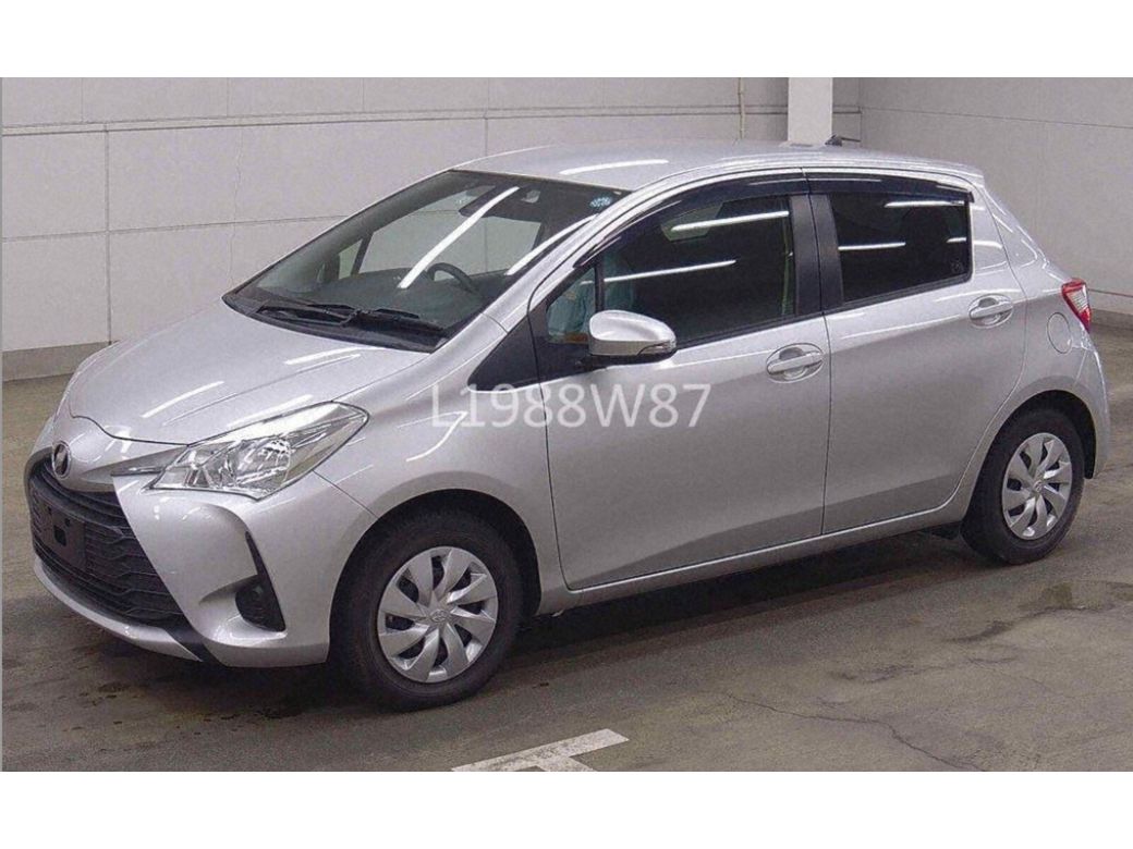 2017 Toyota Vitz