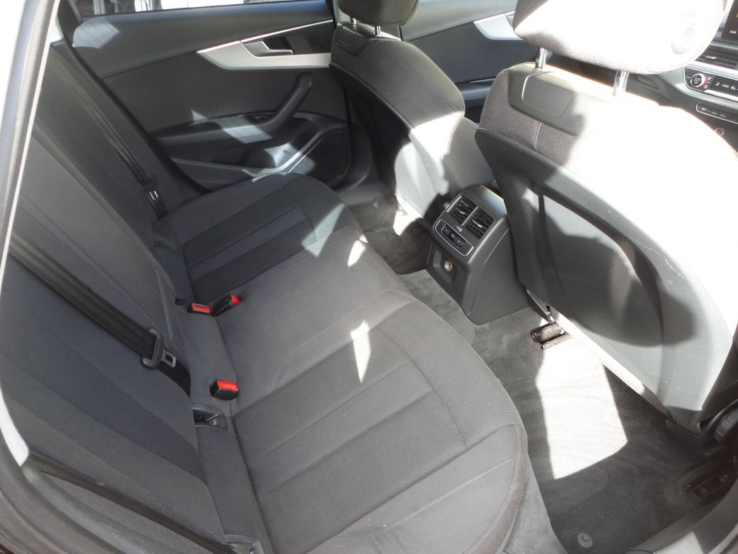 2016 Audi A4