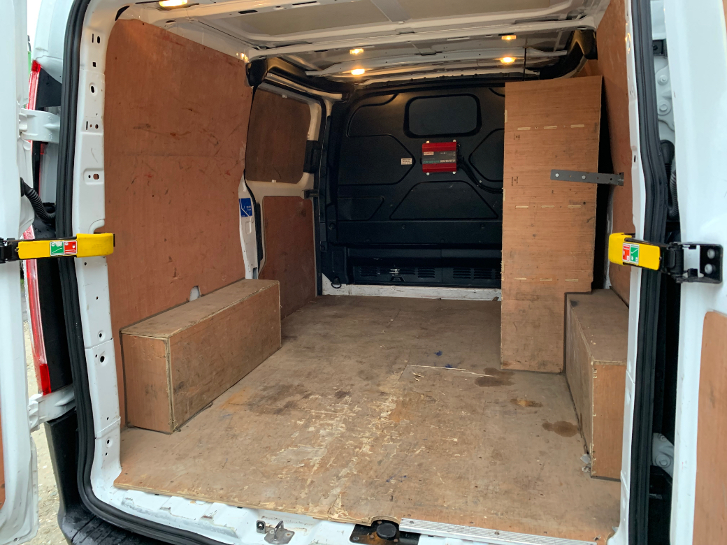 2022 Ford Transit Custom