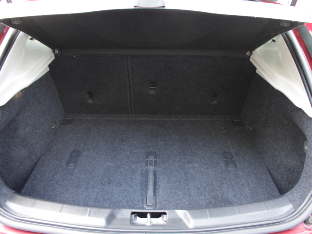 2016 Volvo V40 Cross Country