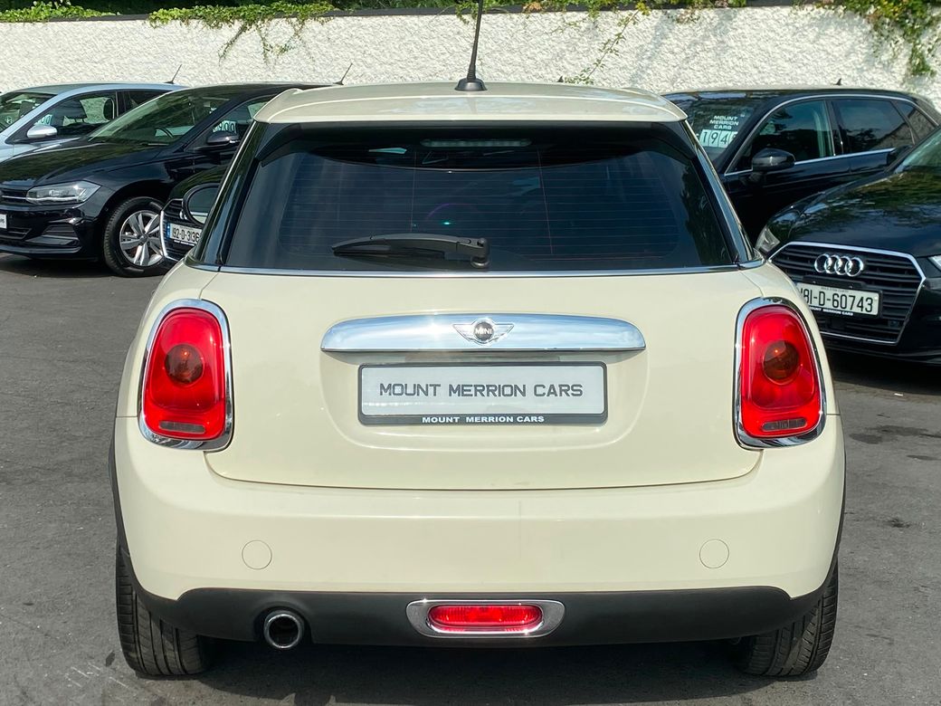 2016 Mini Hatch