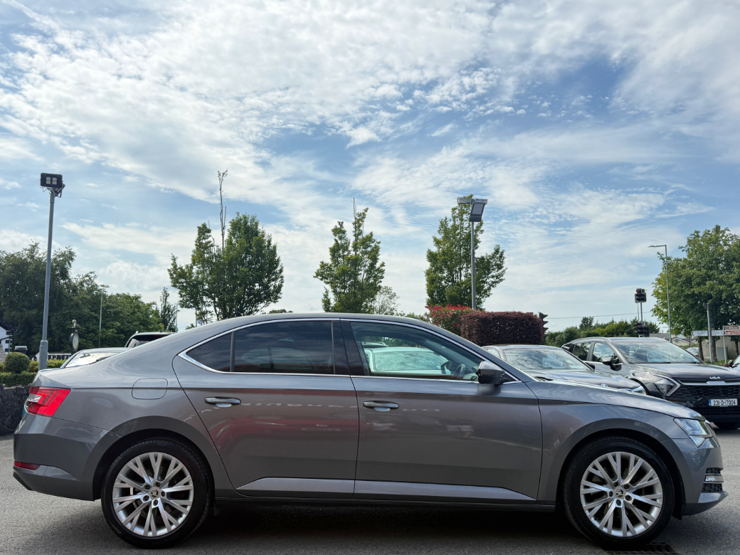 2023 Skoda Superb