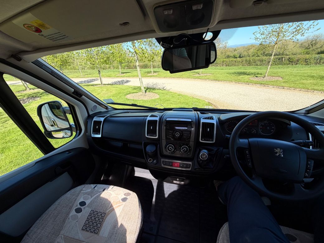 2014 ELDDIS MAJESTIC 175 R.H.D 