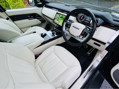 2025 Land Rover Range Rover