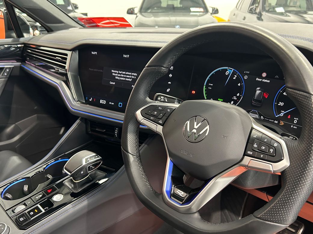 2025 Volkswagen Touareg