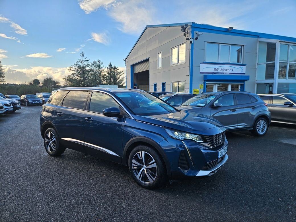 2021 Peugeot 5008