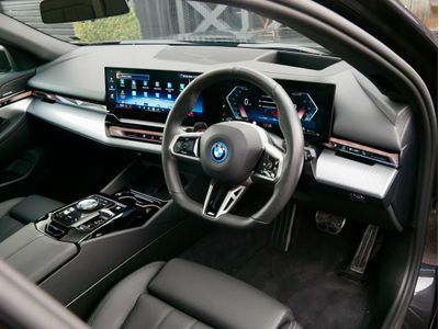 2025 BMW 5 Series